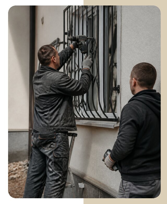 Установка наружных решеток в Орехове-Зуеве от 5106 р. | ДвериЛегко-Рхв